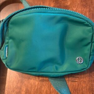 Lululemon Everywhere Belt Bag 1L